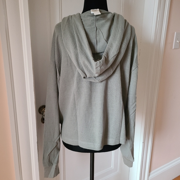 Pink Mesh Pullover 💗 - Picture 3 of 6